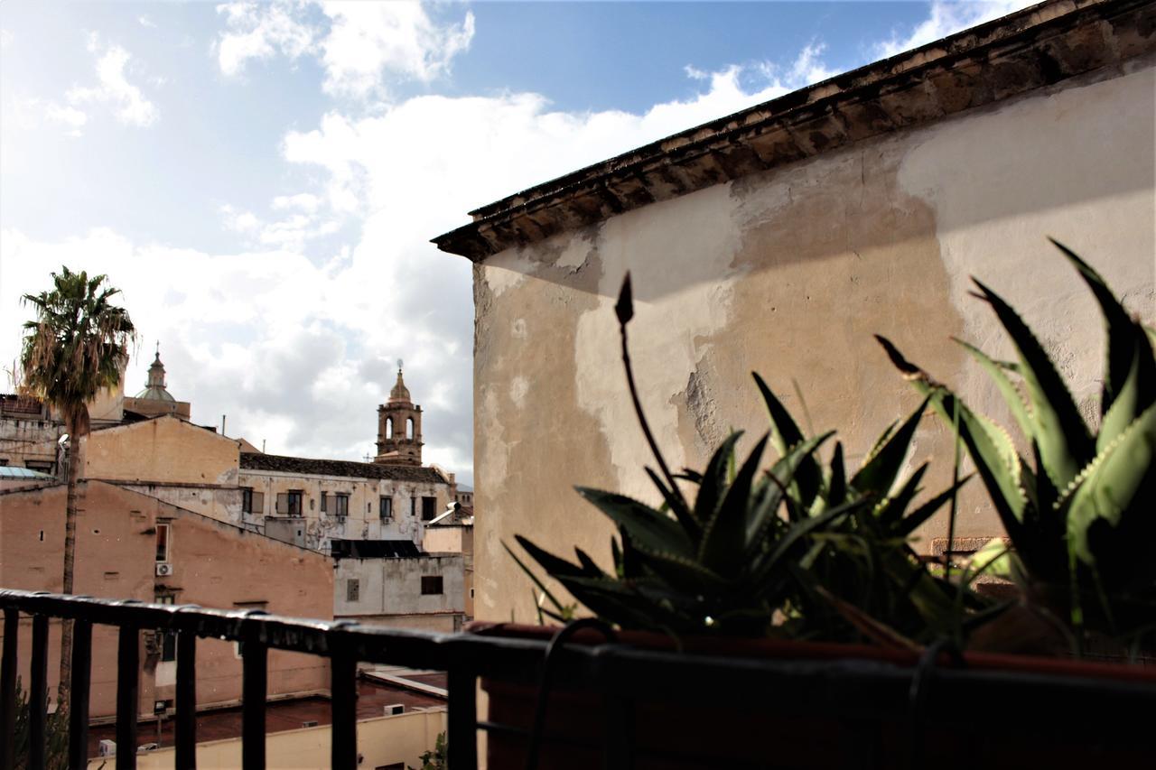 La Via Delle Biciclette Bed & Breakfast Palermo Exterior photo