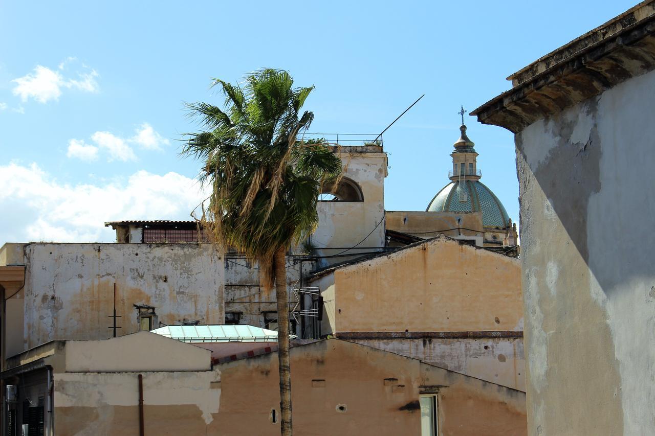 La Via Delle Biciclette Bed & Breakfast Palermo Exterior photo